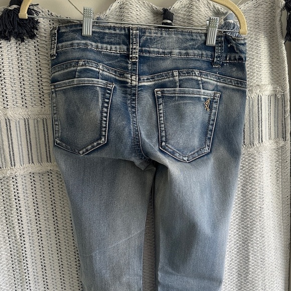 VIP Women's Jeggings - Picture 5 of 8